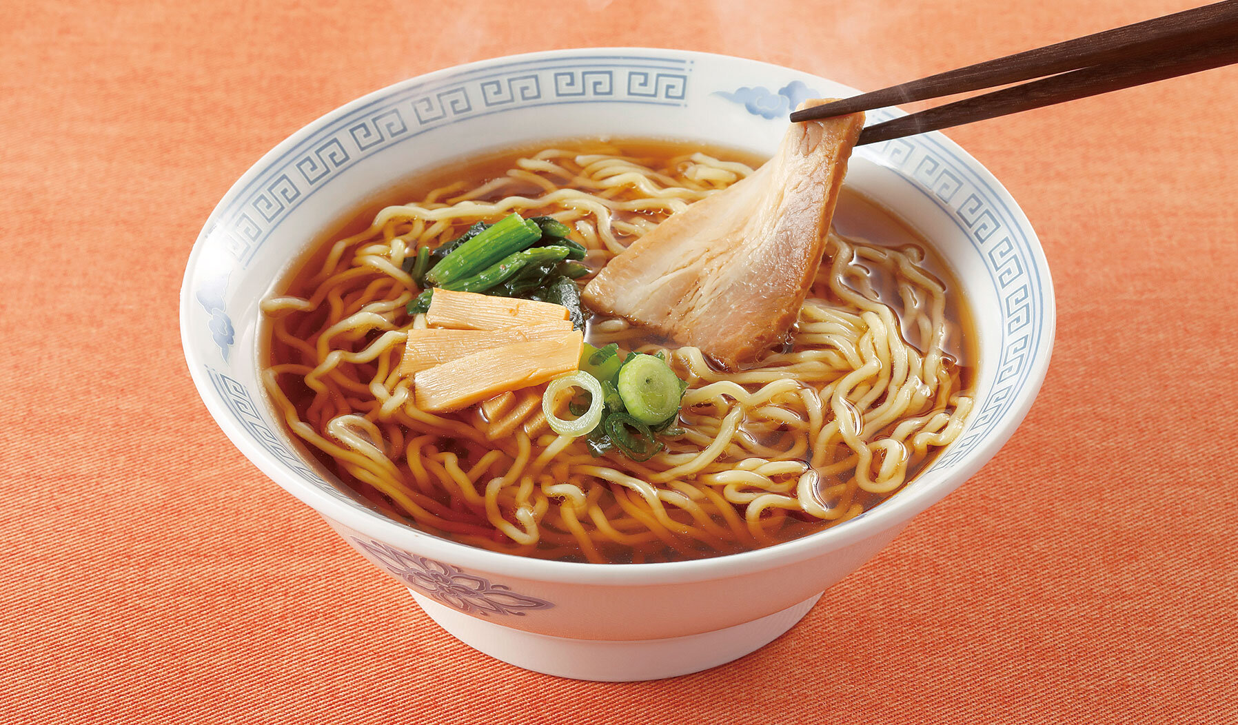 鶏だしスープとチャーシューが自慢!