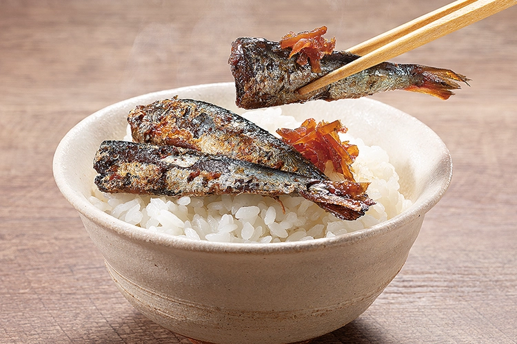 骨までやわらか、いわしの生姜煮